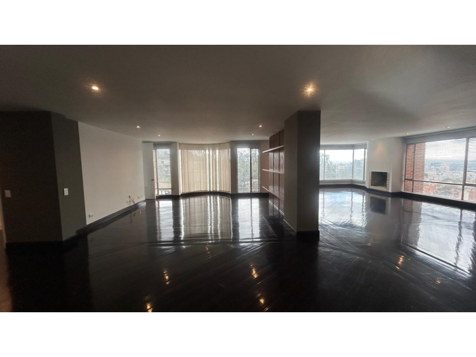 Apartamento en venta en Los Rosales, Bogotá · foto 8 de 19