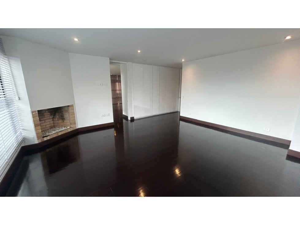 Apartamento en venta en Los Rosales, Bogotá · foto 13 de 19