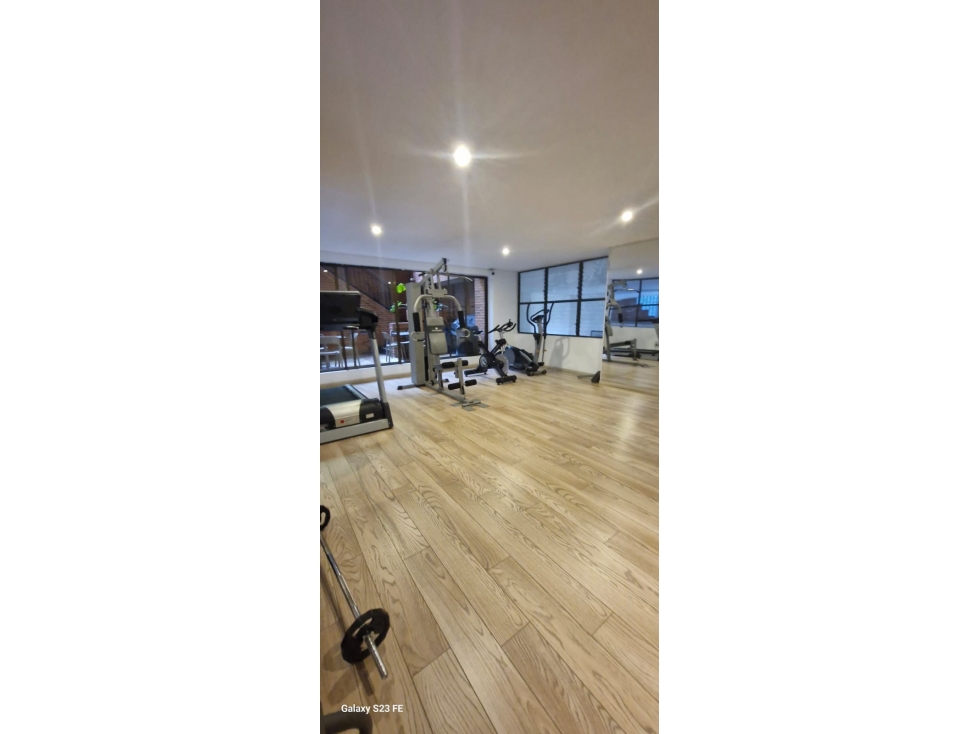 Apartamento en venta en Los Rosales, Bogotá · foto 17 de 19