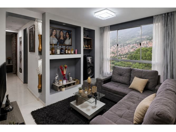 Apartamento de 2 alcobas en venta en Cabecera San Antonio De Prado, Medellín, 48 m² · foto 6 de 11