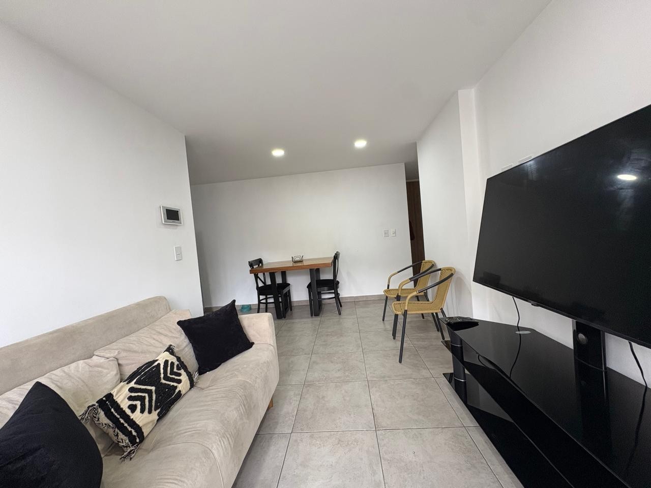 Apartamento en venta en Chipre, Manizales · foto 2 de 17