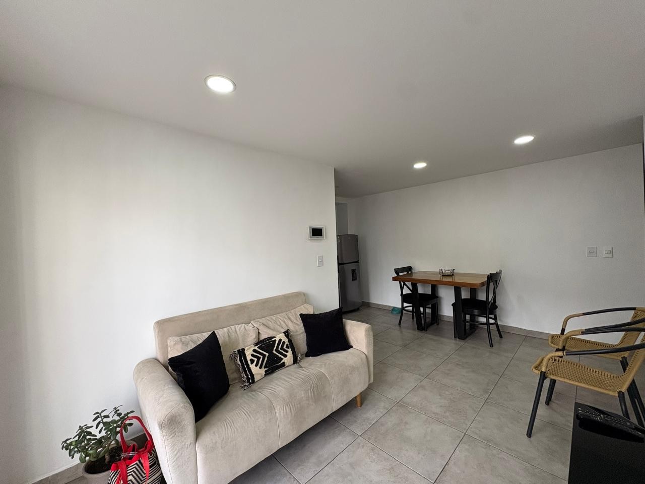 Apartamento en venta en Chipre, Manizales · foto 3 de 17