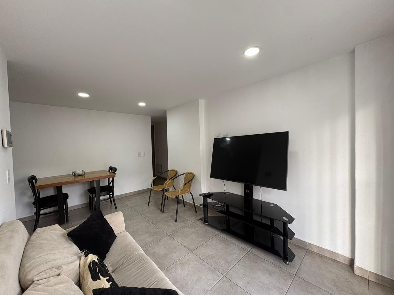 Apartamento en venta en Chipre, Manizales · foto 4 de 17