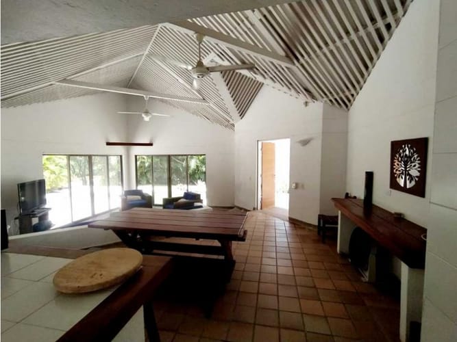 Casa de 4 alcobas en venta en El Paso, Ricaurte, 234 m² · foto 2 de 24