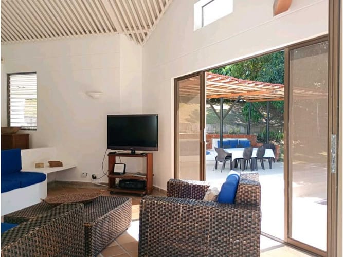 Casa de 4 alcobas en venta en El Paso, Ricaurte, 234 m² · foto 6 de 24