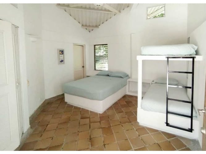 Casa de 4 alcobas en venta en El Paso, Ricaurte, 234 m² · foto 15 de 24