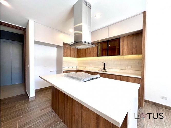 Apartaestudio en venta en Molinos Norte, Bogotá, 45 m² · foto 5 de 18