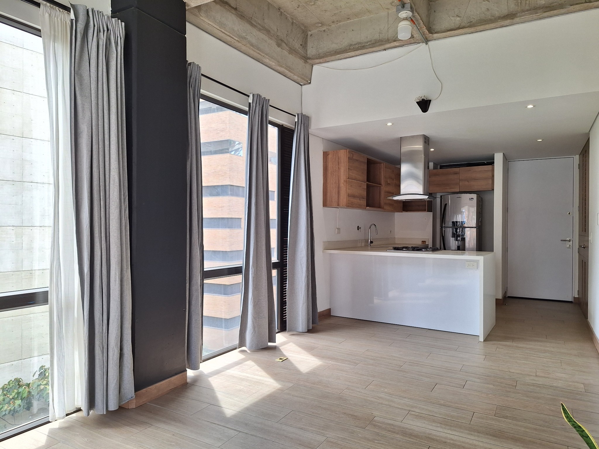 Apartamento en venta en Ciudad Del Río, Medellín · foto 2 de 19