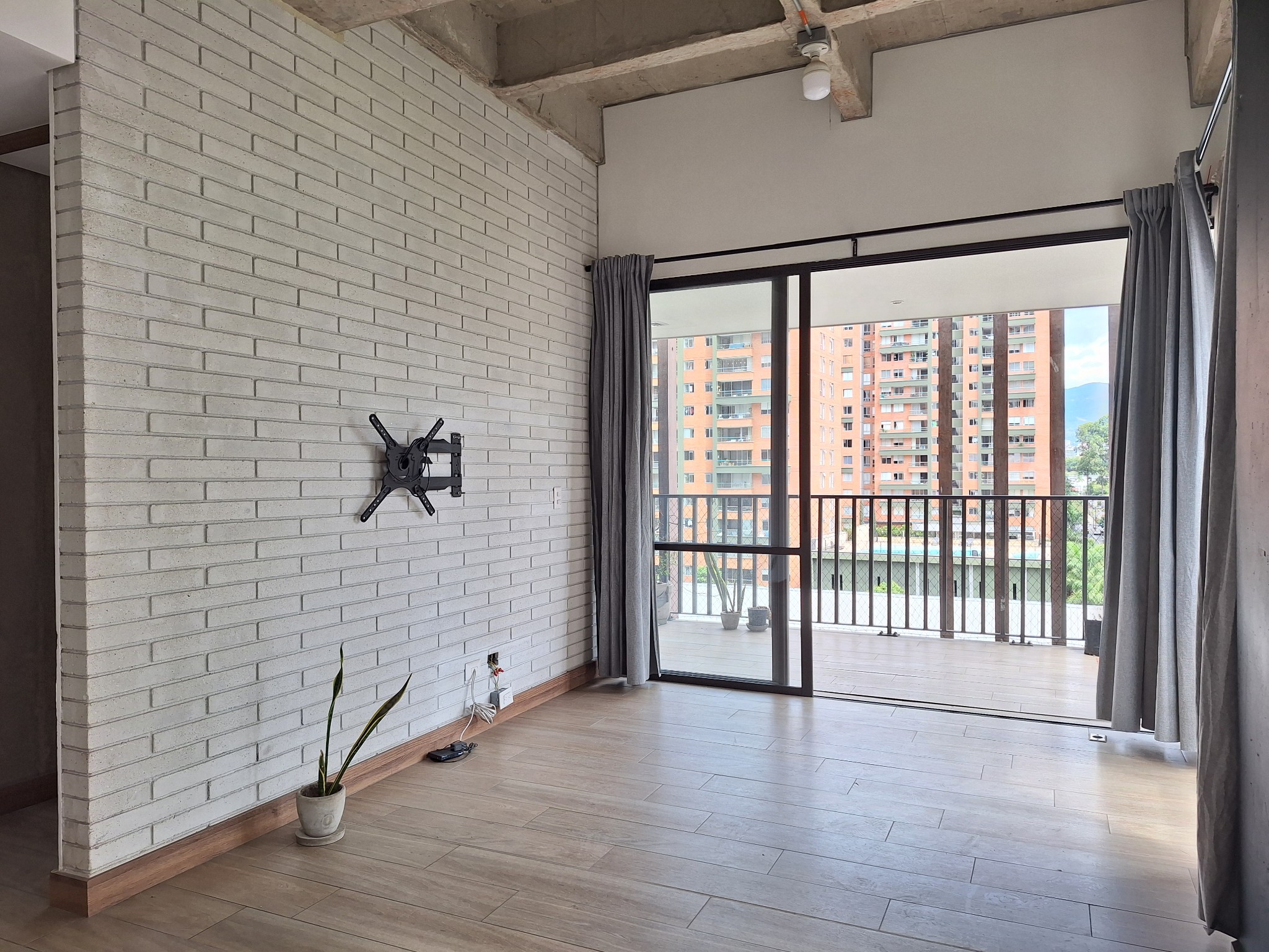 Apartamento en venta en Ciudad Del Río, Medellín · foto 7 de 19