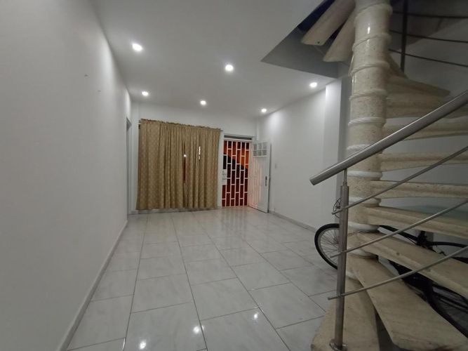 Casa de 3 alcobas en venta en La Floresta, Cali, 157 m² · foto 4 de 24