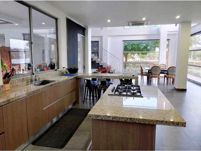 Casa de 5 alcobas en venta en Barcelona De Indias, Cartagena, 740 m² · foto 13 de 22