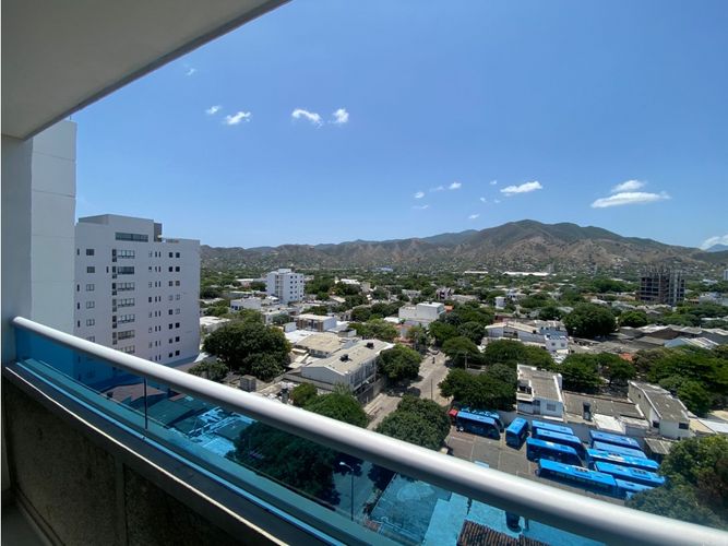 Apartamento en venta en Perez Davila, Santa Marta · foto 2 de 19