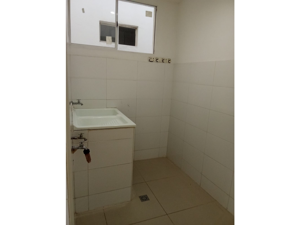 Apartamento en venta en Las Delicias, Santa Marta · foto 5 de 16