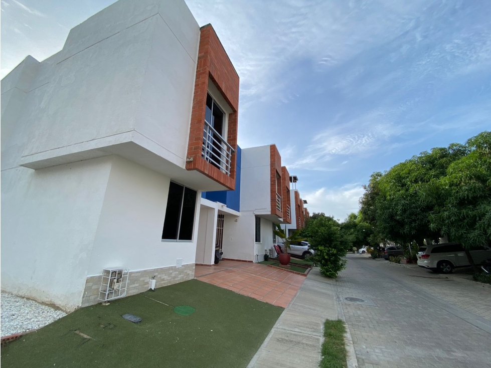 Casa en venta en Zona Industrial Santa Cruz, Santa Marta · foto 2 de 17