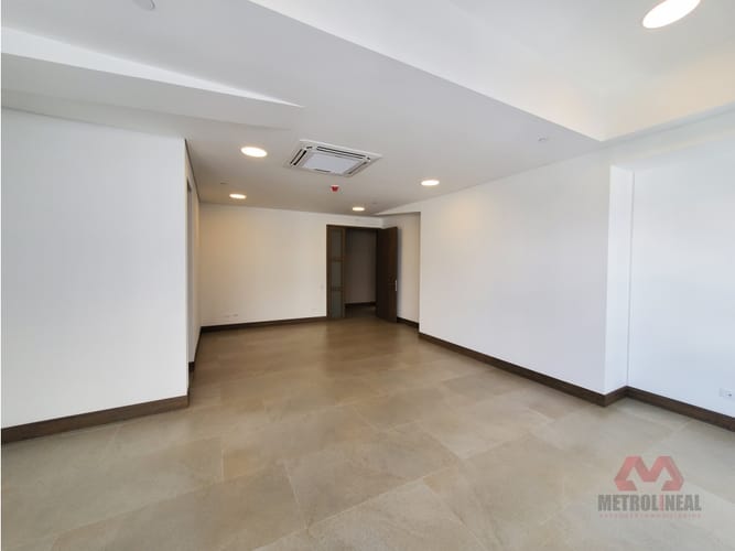 Oficina en arriendo en Bocagrande, Cartagena, 50 m² · foto 8 de 10