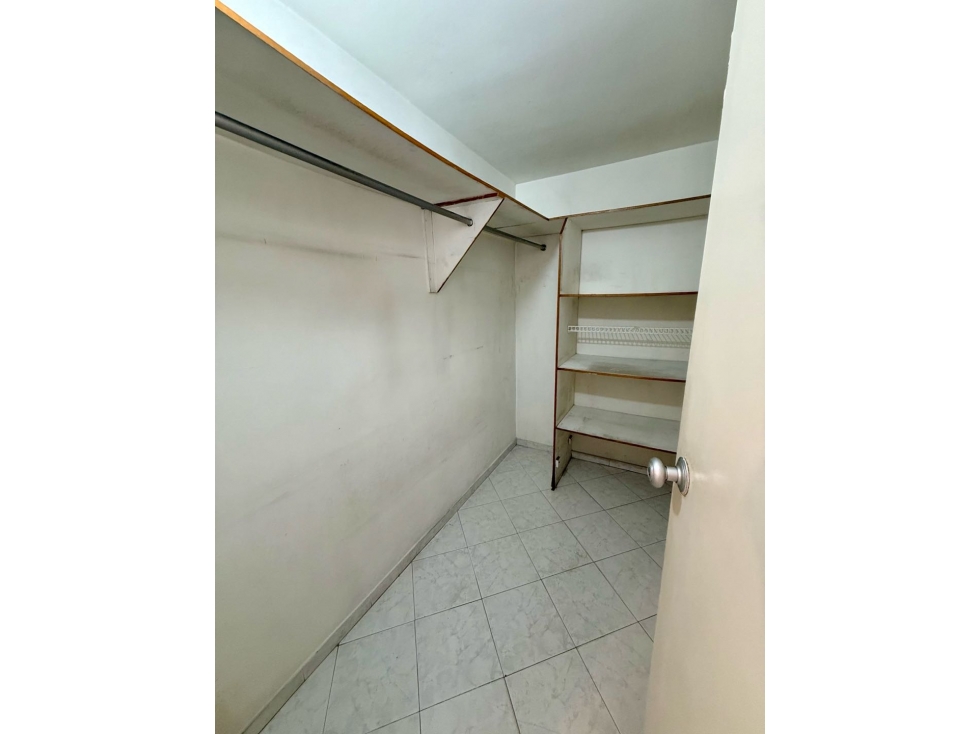 Apartamento en venta en Astorga, Medellín · foto 5 de 8