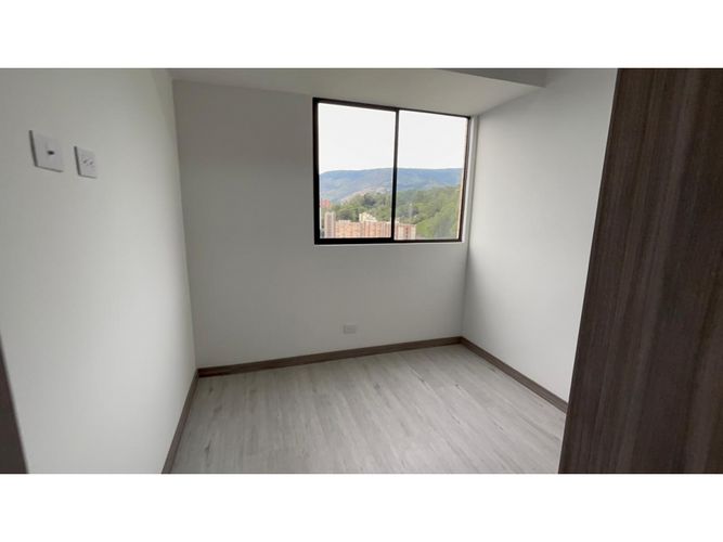 Apartamento de 3 alcobas en venta en Las Palmas, Rionegro, 70 m² · foto 10 de 15