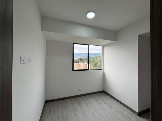 Apartamento de 3 alcobas en venta en Las Palmas, Rionegro, 70 m² · foto 11 de 15