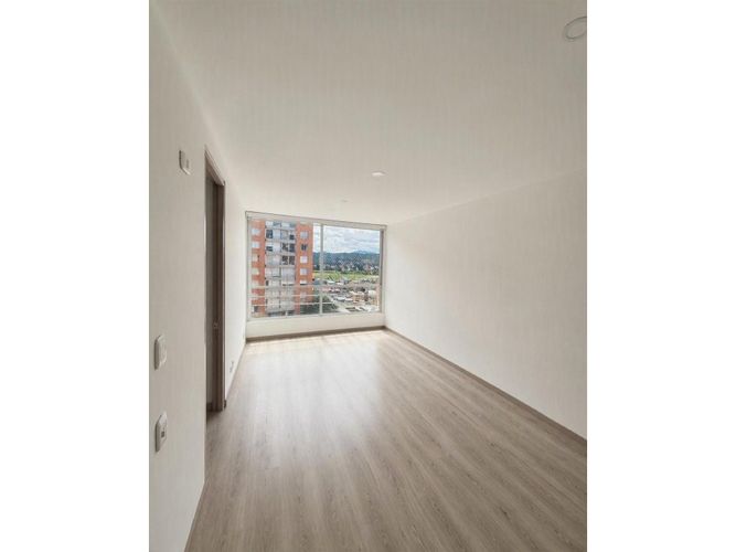 Apartaestudio en venta en Niza, Bogotá, 30 m² · foto 2 de 16