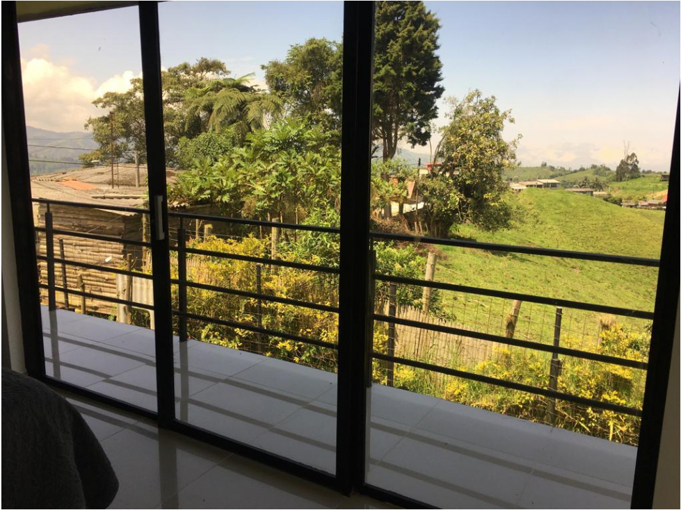 Casa en venta en Cerro De Oro, Manizales · foto 2 de 24