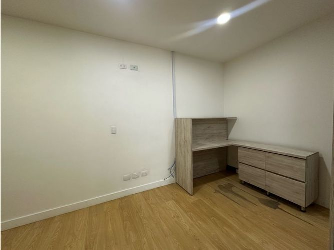 Oficina en venta en Milla De Oro, Medellín, 50 m² · foto 4 de 12
