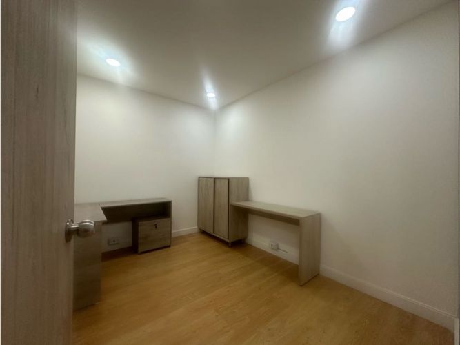 Oficina en venta en Milla De Oro, Medellín, 50 m² · foto 12 de 12