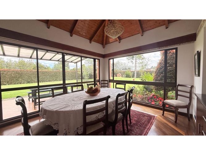 Casa de 4 alcobas en venta en Cr Quintas De Serrezuela, Mosquera, 460 m² · foto 16 de 24