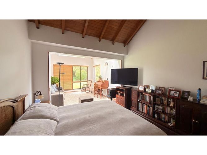 Casa de 4 alcobas en venta en Cr Quintas De Serrezuela, Mosquera, 460 m² · foto 23 de 24