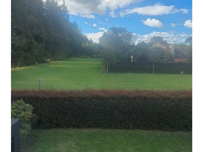 Casa de 4 alcobas en venta en Guaymaral, Bogotá, 311 m² · foto 11 de 23