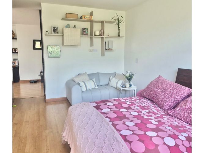 Casa de 4 alcobas en venta en Guaymaral, Bogotá, 311 m² · foto 14 de 23