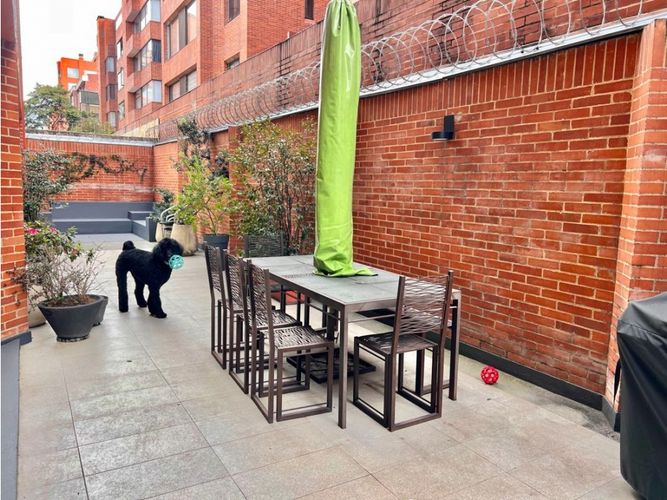 Apartamento de 2 alcobas en venta en La Carolina, Bogotá, 170 m² · foto 15 de 24