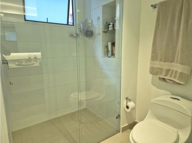 Apartamento de 2 alcobas en venta en La Carolina, Bogotá, 170 m² · foto 21 de 24