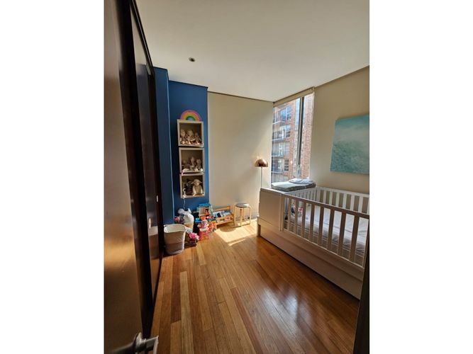 Apartamento de 3 alcobas en venta en El Refugio, Bogotá, 197 m² · foto 8 de 15