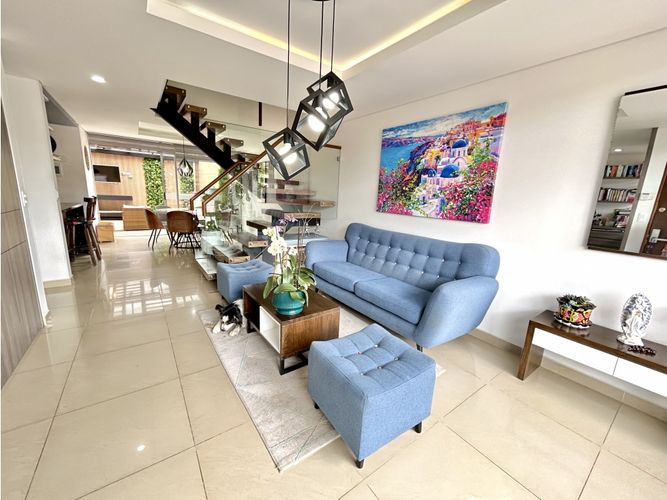 $830.000.000 en Quintas Del Bosque