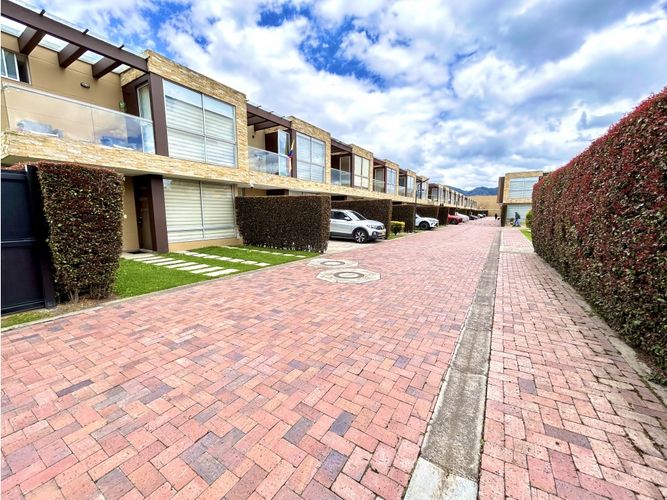 Casa de 3 alcobas en venta en Quintas Del Bosque, Chía, 125 m² · foto 22 de 24