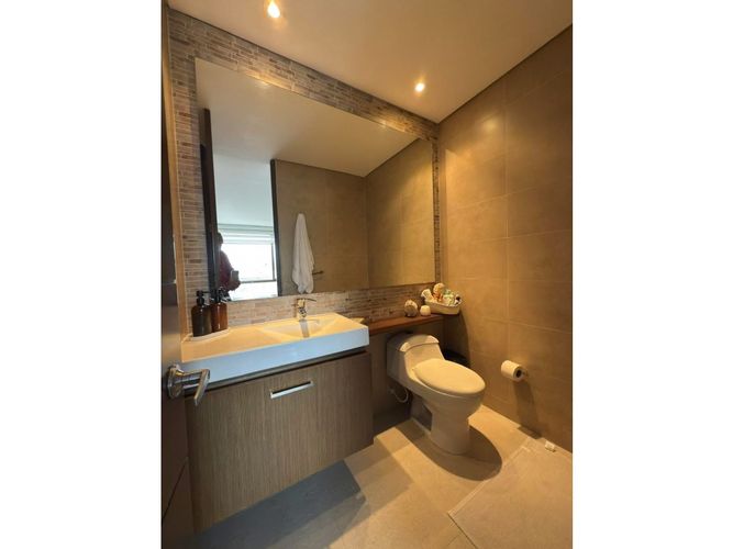 Apartamento en venta en Santa Barbara, Bogotá · foto 15 de 19