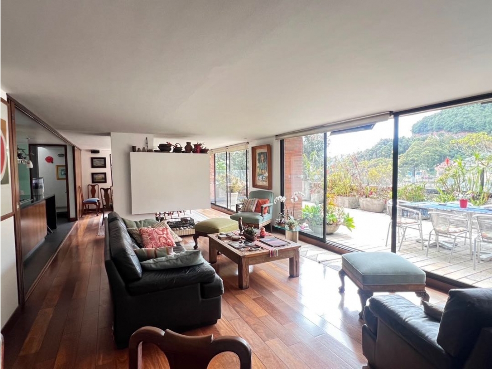 Apartamento en venta en El Chico, Bogotá · foto 8 de 24
