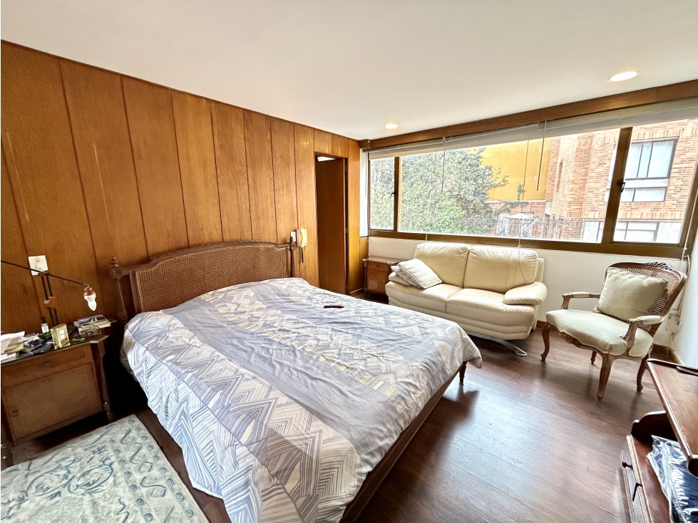 Apartamento en venta en Los Rosales, Bogotá · foto 6 de 15