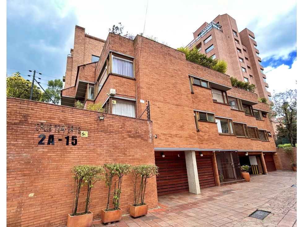 Apartamento en venta en Los Rosales, Bogotá · foto 13 de 15