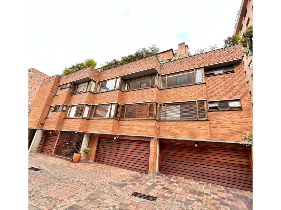 Apartamento en venta en Los Rosales, Bogotá · foto 14 de 15
