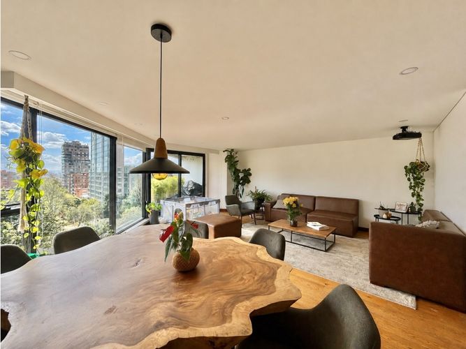 Apartamento de 3 alcobas en venta en Chicó Alto, Bogotá, 180 m² · foto 2 de 24