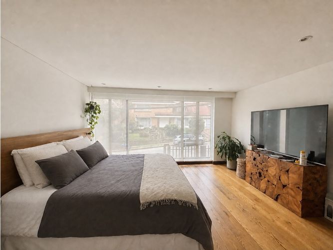 Apartamento de 3 alcobas en venta en Chicó Alto, Bogotá, 180 m² · foto 12 de 24