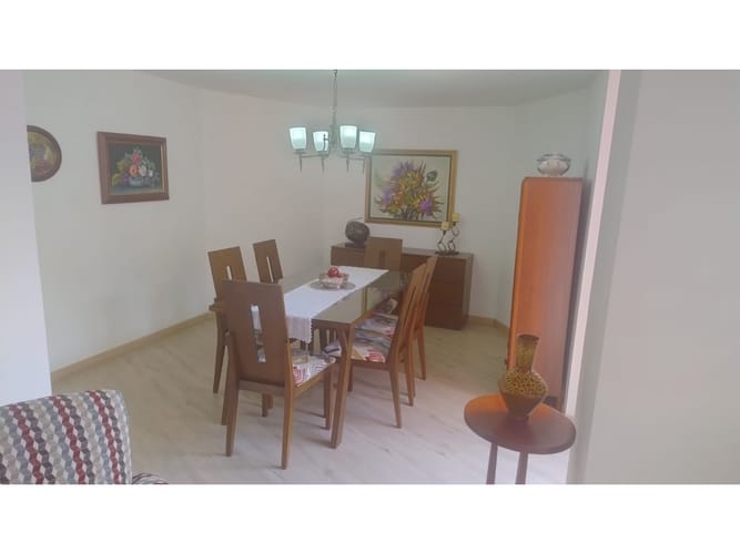 Apartamento de 3 alcobas en venta en Los Rosales, Bogotá, 167 m² · foto 4 de 22