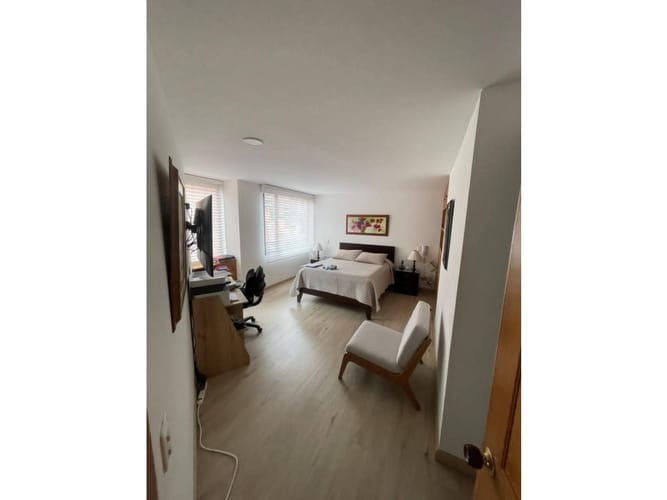 Apartamento de 3 alcobas en venta en Los Rosales, Bogotá, 167 m² · foto 13 de 22