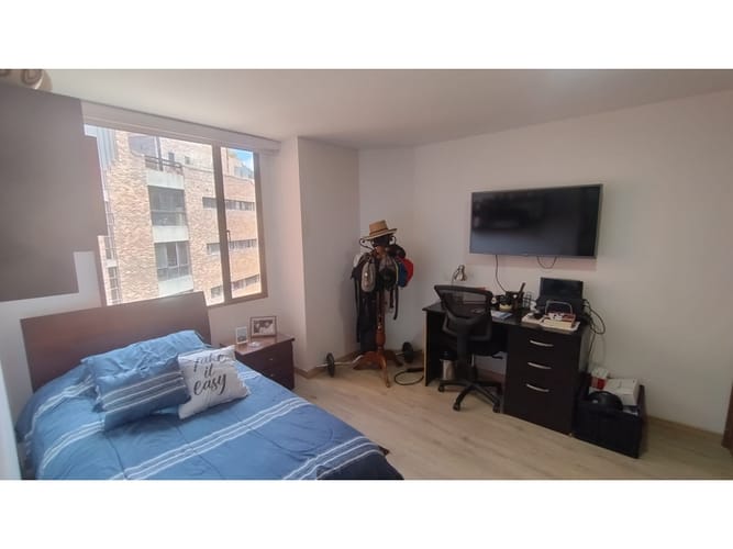 Apartamento de 3 alcobas en venta en Los Rosales, Bogotá, 167 m² · foto 21 de 22