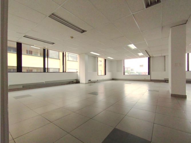 Oficina en venta en El Nogal, Zipaquirá, 337 m² · foto 5 de 21