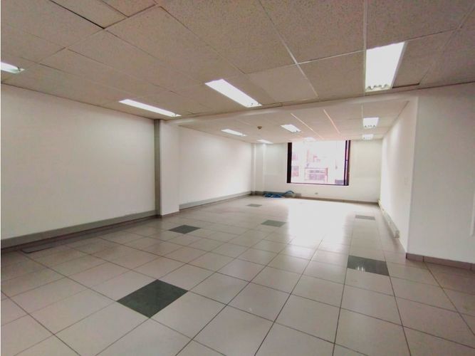 Oficina en venta en El Nogal, Zipaquirá, 337 m² · foto 6 de 21