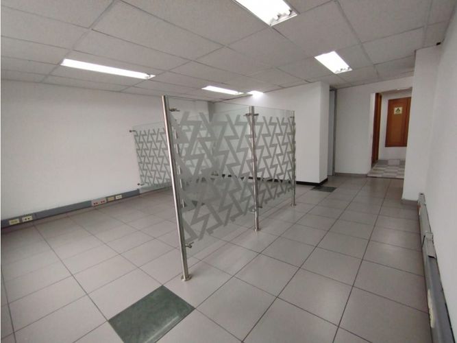 Oficina en venta en El Nogal, Zipaquirá, 337 m² · foto 10 de 21
