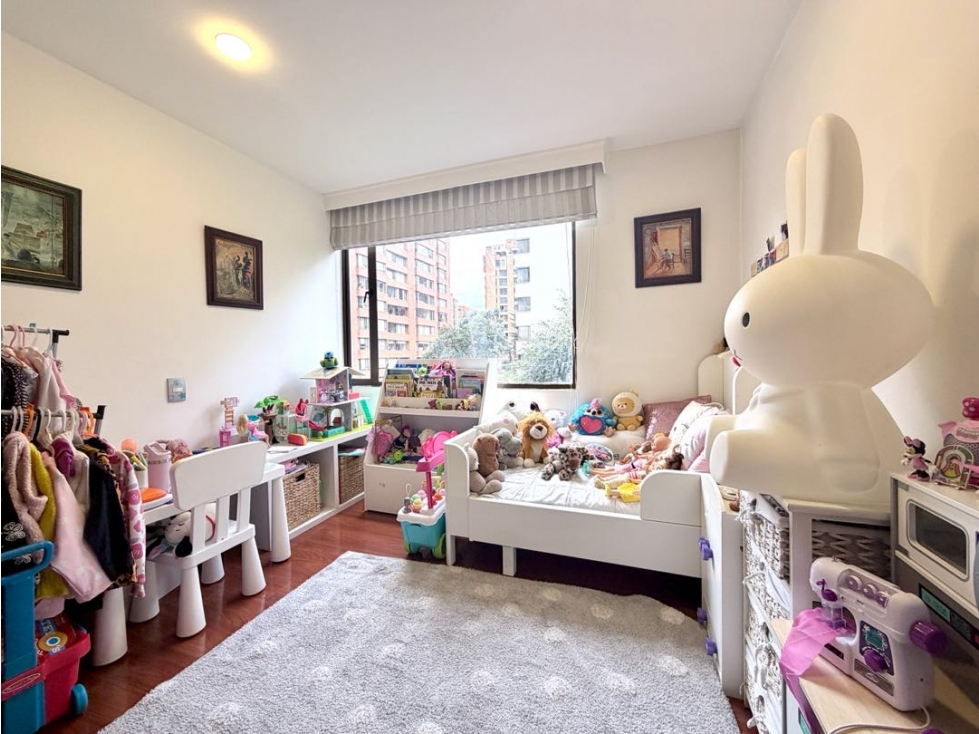 Apartamento en venta en Santa Barbara, Bogotá · foto 10 de 14