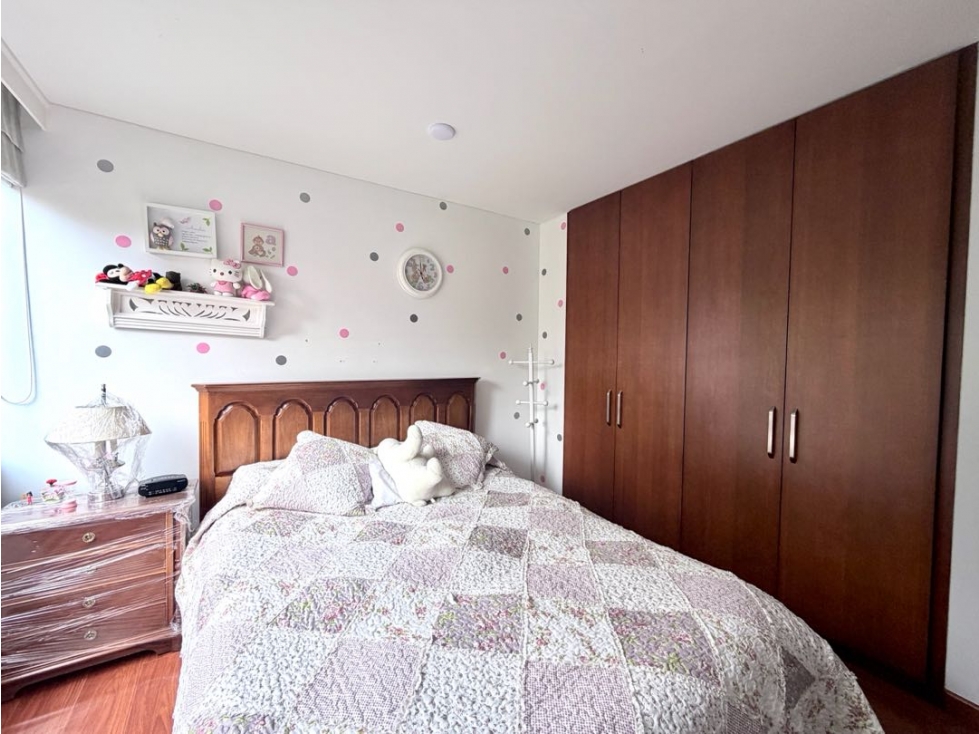 Apartamento en venta en Santa Barbara, Bogotá · foto 11 de 14